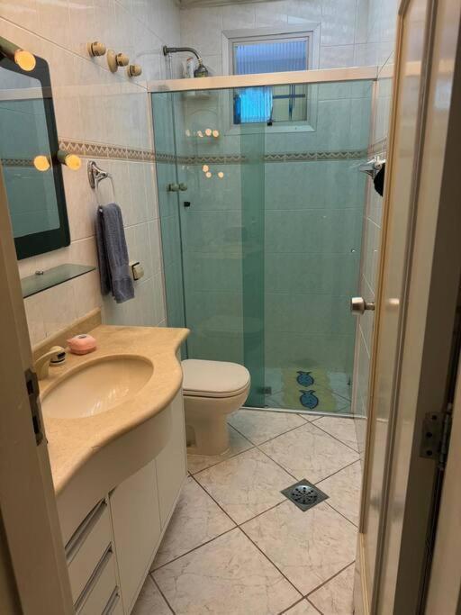 Apartamento Com Vista Mar Гуаружа Екстер'єр фото